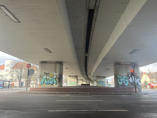 Kann weg: Die Autobahnbrücken über den Breitenbachplatz