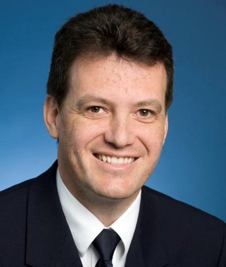 Der Flugkapitän Jörg Handwerg ist Vorstandsmitglied bei der Pilotengewerkschaft Vereinigung Cockpit (VC) und seit 18 Jahren bei der Lufthansa beschäftigt. Über die laufenden Tarifauseinandersetzungen der 4500 Lufthansapiloten sprach mit ihm Jörg Meyer.