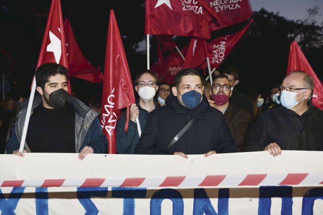 Athen im Frühjahr 2022: Anhänger der griechischen Linkspartei Syriza protestierten gegen den russischen Einmarsch in die Ukraine.