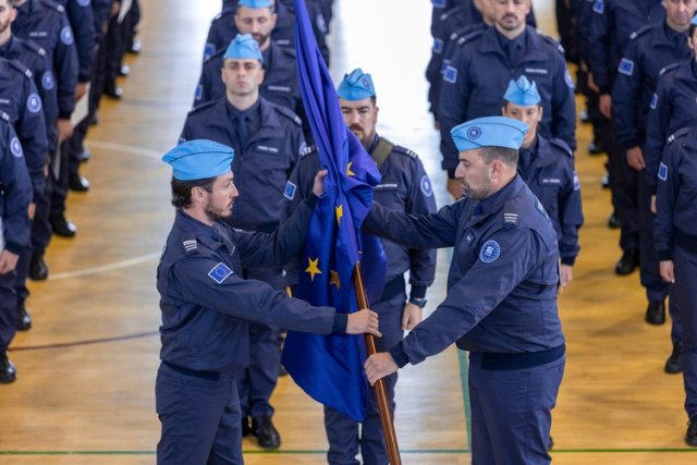Von Frontex uniformierte Beamte der »Ständigen Reserve« bei einer Zeremonie.