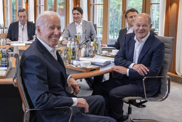 Joe Biden und Olaf Scholz beim G7-Treffen auf Schloss Elmau am 28. Juni 2022