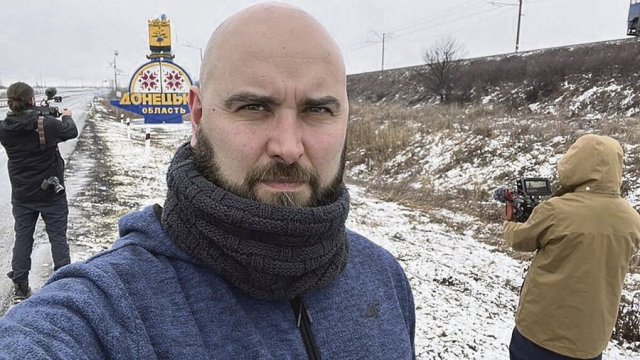 Der spanische Journalist Pablo González hat in den vergangenen Jahren aus dem Donbass und der Ukraine berichtet. Jetzt sitzt er als angeblicher russischer Spion in polnischer Isolationshaft.