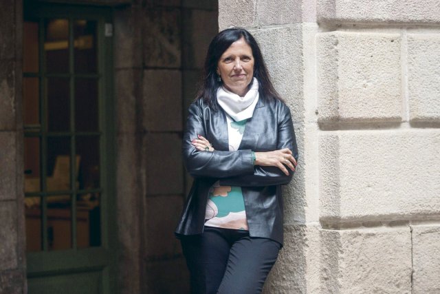 Claudia Piñeiro in Barcelona, Spanien, wo sie 2019 den Pepe Carvalho Award erhielt, der nach einer Romanfigur des spanischen Schriftstellers Manuel Vázquez Montalbán benannt ist.
