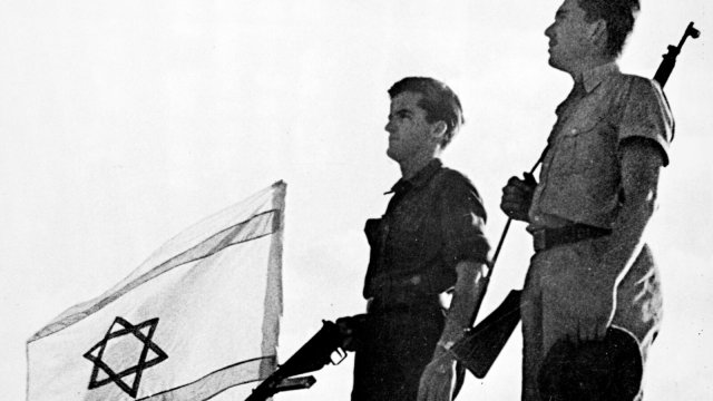 Erste Bilder aus Haifa im April 1948, nachdem die Stadt von jüdischen Milizen eingenommen wurde.