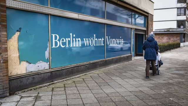 Mit Service hat man es nicht so: Ein ehemaliger Infoladen von Vonovia in Berlin-Reinickendorf
