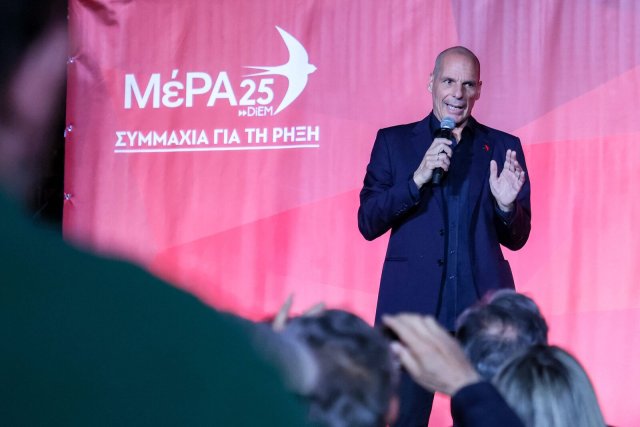 »Varoufakis steht wieder im Rampenlicht«, schreibt die »Financial Times«. Hier tritt der ehemalige Finanzminister Griechenlands im Wahlkampf der MeRA25 auf der Insel Kreta auf.
