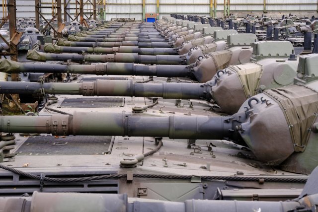 Firmen wie die FFG bereiten alte Leopard-1-Panzer für den Ukraine-Krieg auf (Symboldbild aus Belgien).