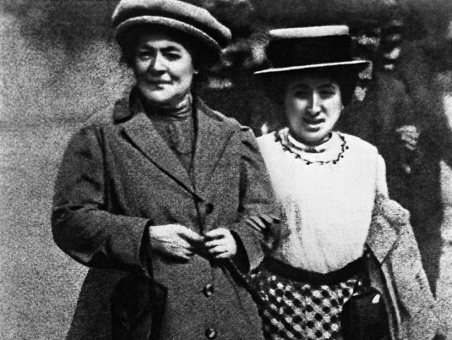 Zwei starke Frauen: Clara Zetkin und Rosa Luxemburg
