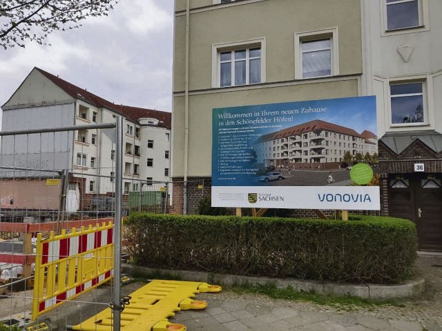 Vonovia hat 2018 die Schönefelder Höfe in Leipzig gekauft, in denen Udo Schwarz seit über 50 Jahren wohnt
