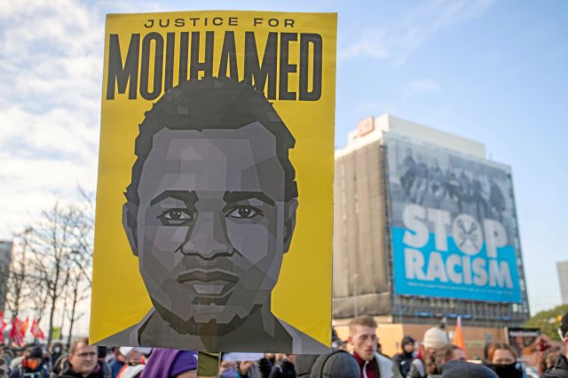Ein Aktionsbündnis ruft bundesweit und online zu Demonstrationen auf: #EsGibt1000Mouhameds – sie verdienen Gerechtigkeit.