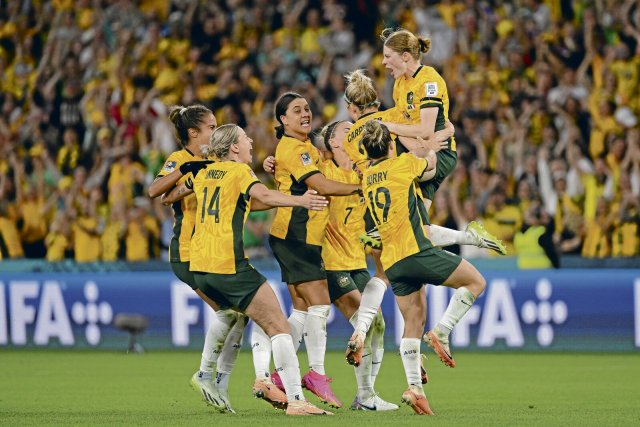 Eine verschworene Truppe: Der 20. Elfmeter brachte Australien ins WM-Halbfinale.