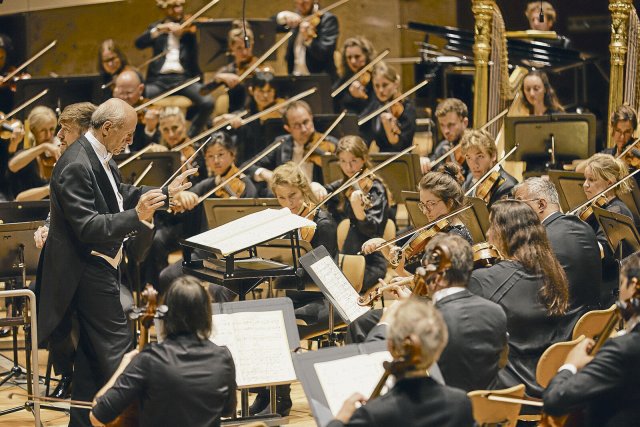 Das Royal Concertgebouw Orchestra und sein Musikalischer Leiter Iván Fischer beim Musikfest Berlin