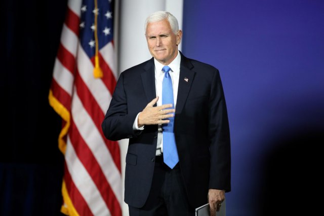 Sagt zum Abschied leise »Amen«: Mike Pence zieht sich aus dem US-Präsidentschaftswahlkampf zurück