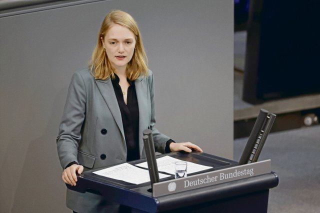 FDP-Politikerin Ria Schröder meint, Studierende könnten nebenbei mehr arbeiten.