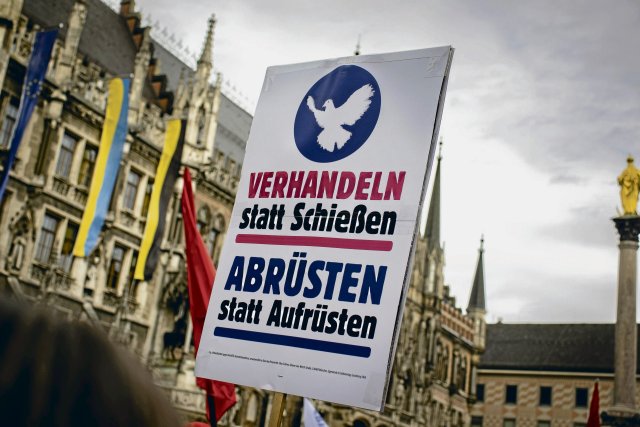 Gegen Waffenlieferungen und die Sicherheitskonferenz: Demonstration in München 2023