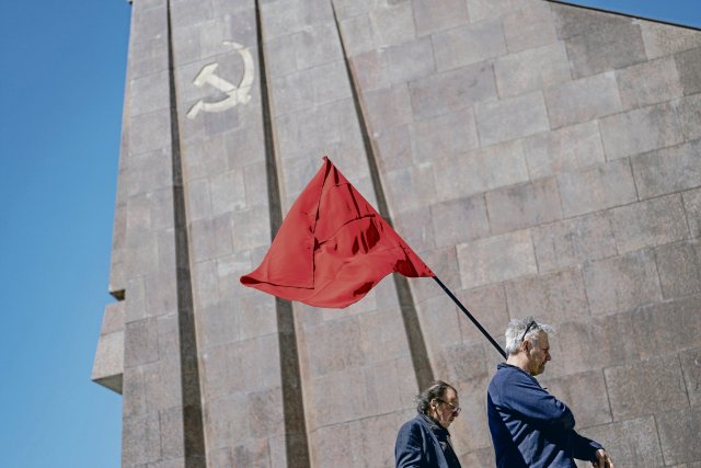 Am Tag der Befreiung vom Faschismus am sowjetischen Ehrenmal im ...