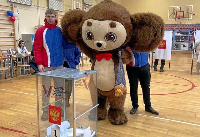 Wahl ist in Russland auch immer ein bisschen Karneval.