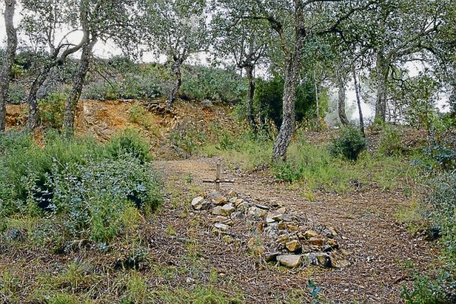 Grab eines unbekannten Gefallen, vermutlich eines Interbrigadisten, bei Cassà de la Selva