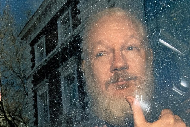 2019, Julian Assange von der Isolation gezeichnet: Mehr als 60 Ä...