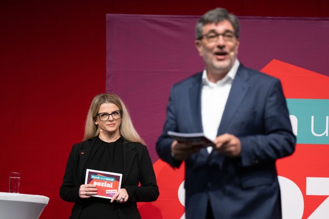 Susanne Schaper und Stefan Hartmann wurden als Spitzenkandidaten der Linken für die Landtagswahl am 1. September gewählt