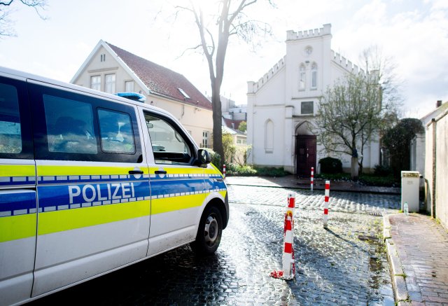 Synagogem und Moscheen in Deutschland werden seit Ausbruch des G...