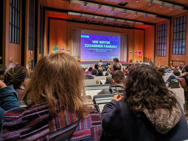 Konzentrierte Debatten in der Kölner Universität