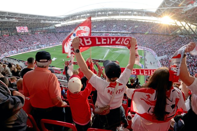 Weniger zahlungskräftige Familien werden von RB Leipzig dank krä...
