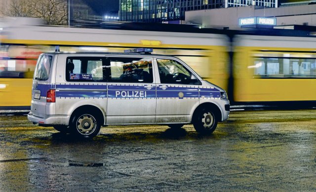 Bei 536 000 erfassten Straftaten konnte die Berliner Polizei 2023 in 140 000 Fällen Tatverdächtige ermitteln.