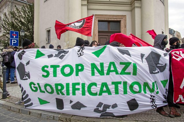 Protest beim »Tag der Ehre« 2023 in Budapest. Dabei soll es zu fünf Angriffen auf Nazis gekommen sein.