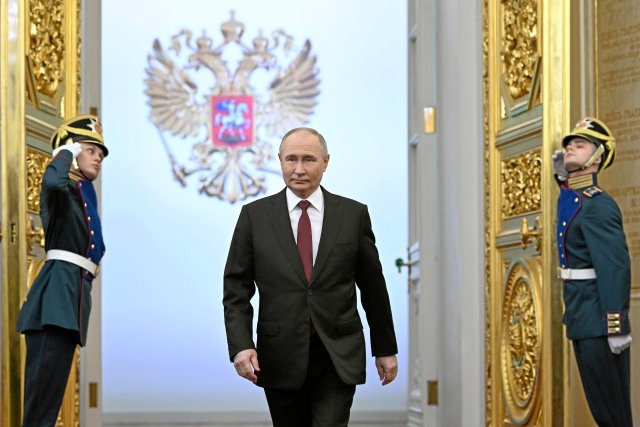 Wladimir Putin ist zum fünften Mal zum russischen Präsidenten ernannt worden.