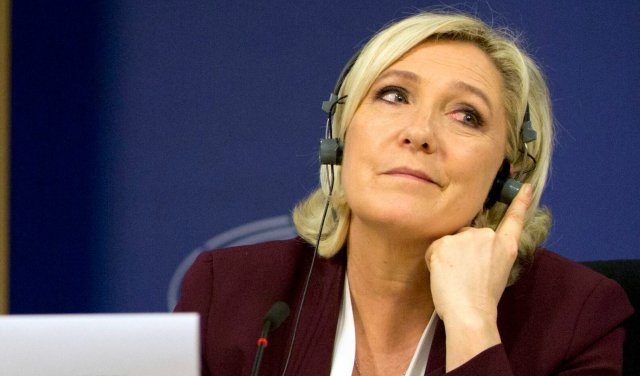 Sogar den Faschisten von Marie Le Pens Partei ist die AfD zu rec...