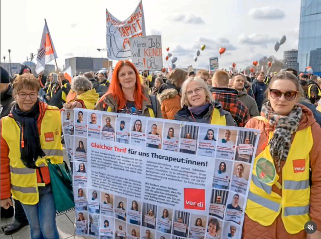 Gemeinsame Arbeitsniederlegung: Therapeut*innen der Helios Klinik in Buch und das Servicepersonal der Charité-Tochter CFM