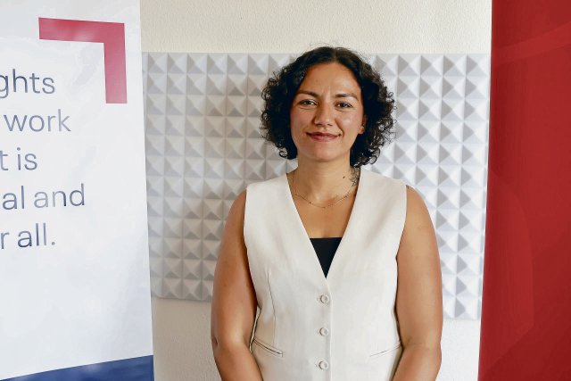 Basma Mostafa hat in Ägypten über polizeiliche Folter, außergerichtliche Tötungen und sexueller Gewalt gegenüber Frauen berichtet. Auch sie musste emigrieren, wird aber weiter verfolgt.