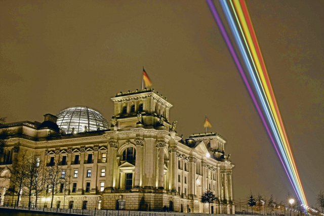 Regenbogen-Regime im Reichstag? Das Eintreten für progressive Politik gilt manchen als Beleg einer Herrschaft des Kulturmarxismus.