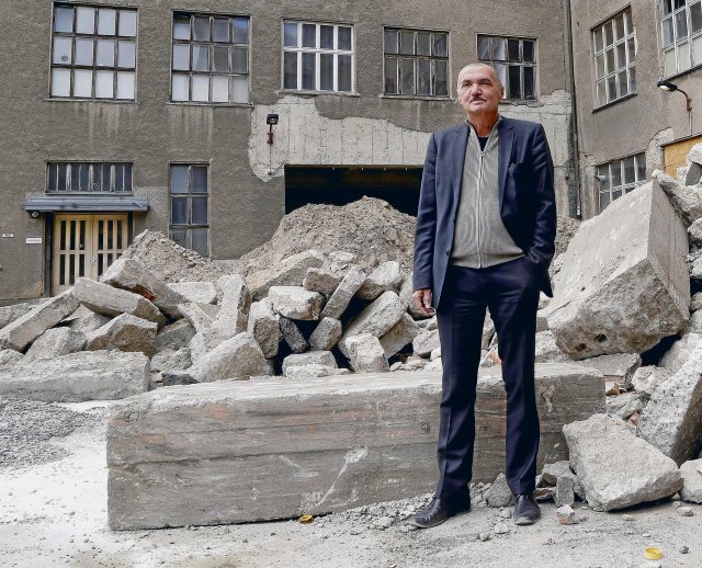 Wolfgang Engler auf der Baustelle der Schauspielschule »Ernst Bu...
