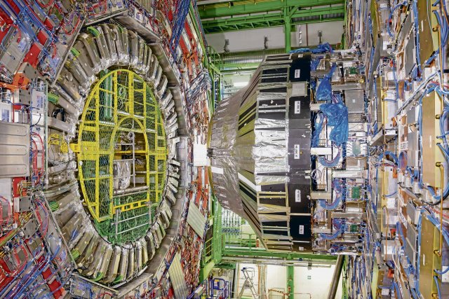 Physics – asymmetrically decaying particles