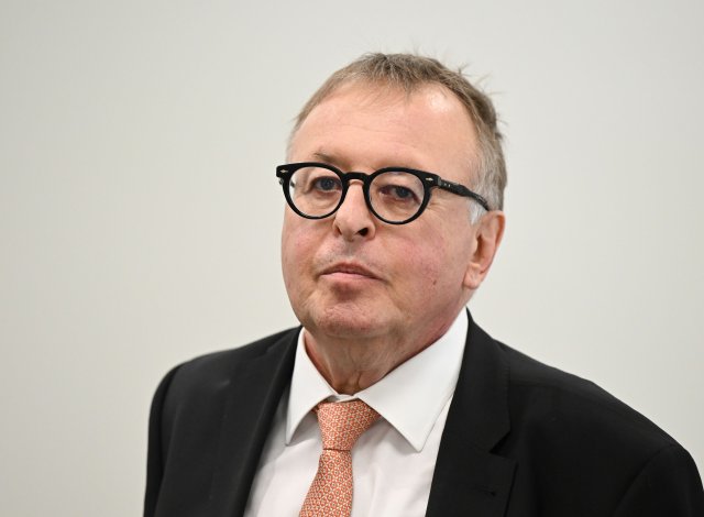 Jürgen Pföhler (CDU), ehemaliger Landrat des Kreises Ahrweiler, erhält nicht mehr die volle Pension.