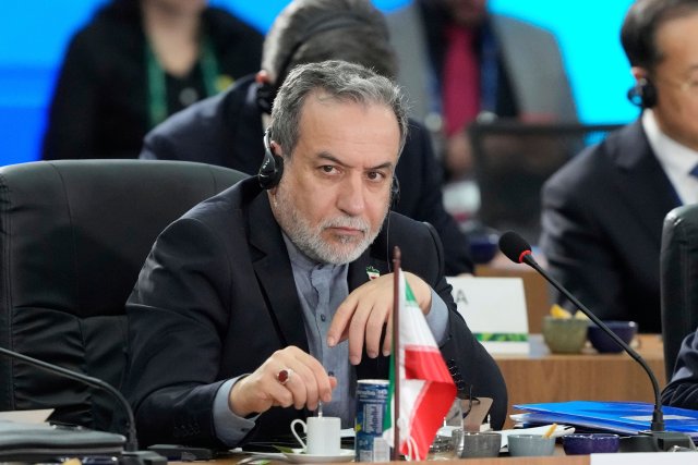 Der iranische Außenminister Abbas Araghtschi will Schlimmeres für sein Land verhindern.