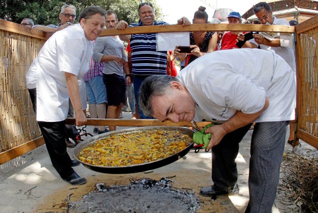 Laut Originalrezept gehören auch Schnecken und Kaninchenfleisch in die Paella valenciana.