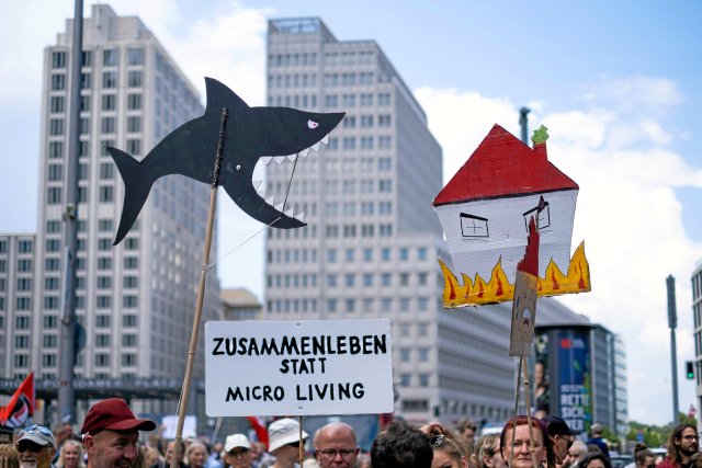 Eine Demonstration gegen hohe Mieten und Verdrängung