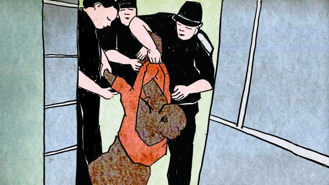 Michael Sabbie stirbt am 22.7.2015 in einem Gefängnis im US-Bundesstaat Arkansas, nachdem er mehrmals betont hatte, dass er keine Luft bekommt.