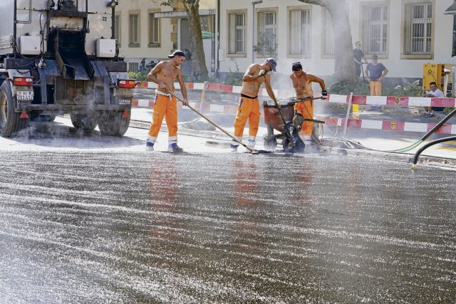 Im Bausektor sind die Veränderungen der Arbeitsbedingungen durch...