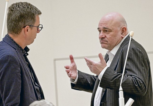 Minister Robert Crumbach an den BSW-Abgeordneten Andreas Kutsche...