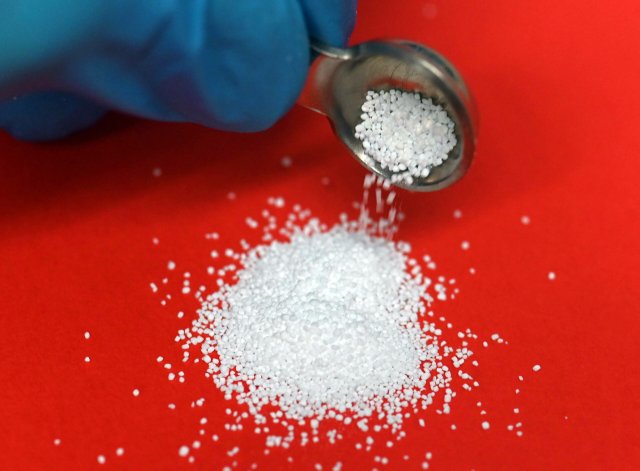 Lithiumhydroxid im Karlsruher Institut für Technologie (KIT) – e...
