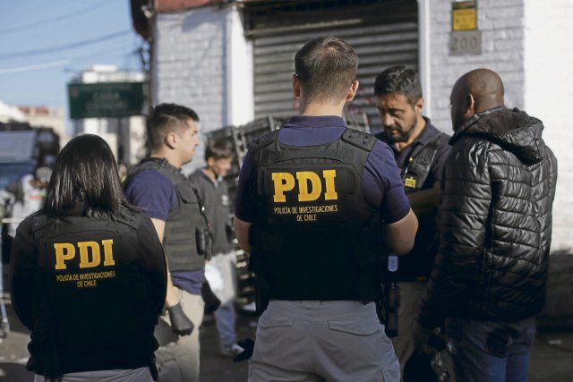 Kontrollen der PDI-Polizei gegen Migrant*innen im Bezirk Recoleta