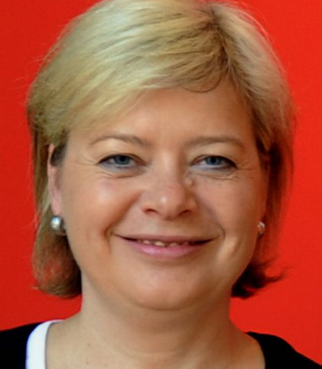 Die 49-Jährige ist seit 2010 Vorsitzende der Partei DIE LINKE.