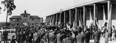 Bereits am 22. April 1961 eröffnete das Museum des antifaschistischen Befreiungskampfes der europäischen Völker in Sachsenhausen. Dort wird nun »Sachsenhausen mahnt« gezeigt. Fotos: Archiv