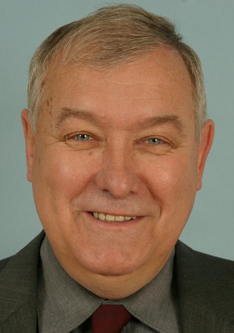 Der 62-Jährige ist Präsident des Deutschen Mieterbundes (DMB)