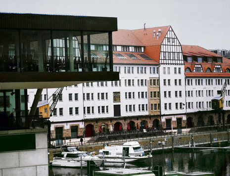 Das Speichergebäude im Hafen wurde 1908 errichtet.