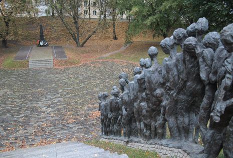 Die Gedenkstätte »Jama« erinnert an die Erschießung von 5000 Juden.